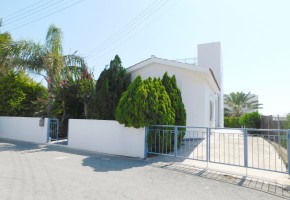 Detached Villa For Sale  in  Chloraka
