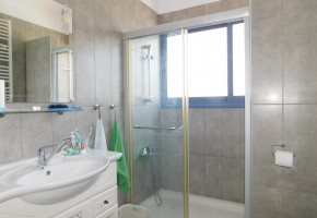 Detached Villa For Sale  in  Chloraka