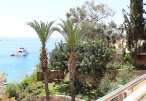 Detached Villa For Sale  in  Coral Bay