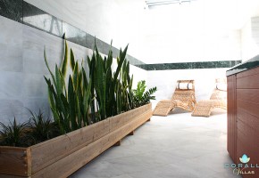 Detached Villa For Sale  in  Coral Bay