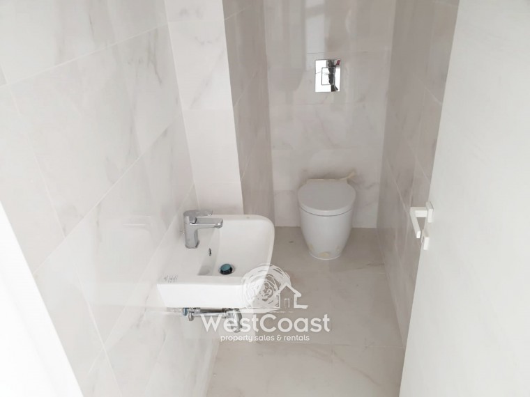 Penthouse For Sale  in  Amathounda