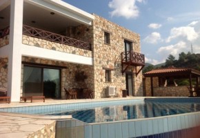 3 bedroom villa in Agia Marina (Pomos)