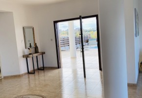 Detached Villa For Sale  in  Chloraka