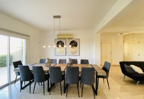 Detached Villa For Sale  in  Chloraka