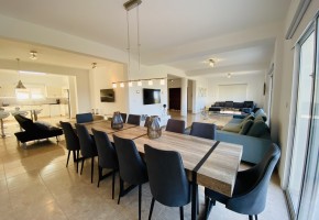 Detached Villa For Sale  in  Chloraka