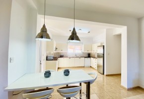 Detached Villa For Sale  in  Chloraka