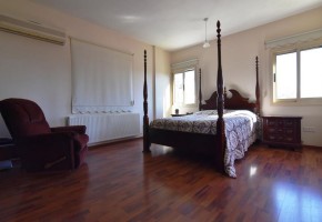 Detached Villa For Sale  in  Columbia