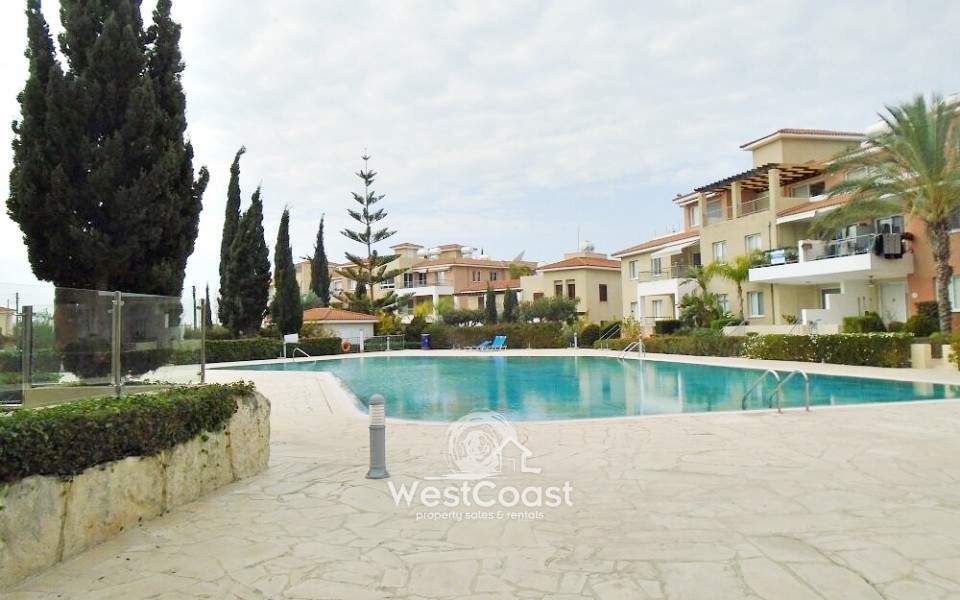 Apartment For Sale in Agia Marinouda, Paphos SL21250