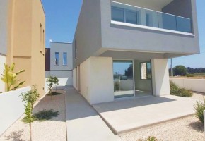 Detached Villa For Sale  in  Universal