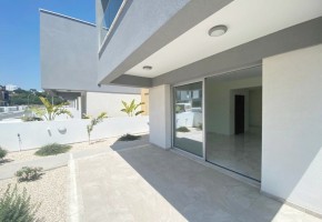 Detached Villa For Sale  in  Universal