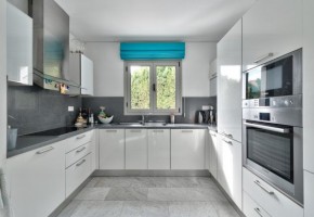 Detached Villa For Sale  in  Amathus