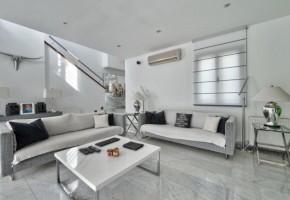 Detached Villa For Sale  in  Amathus