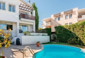 Detached Villa For Sale in Amathounda, Limassol - SL21529