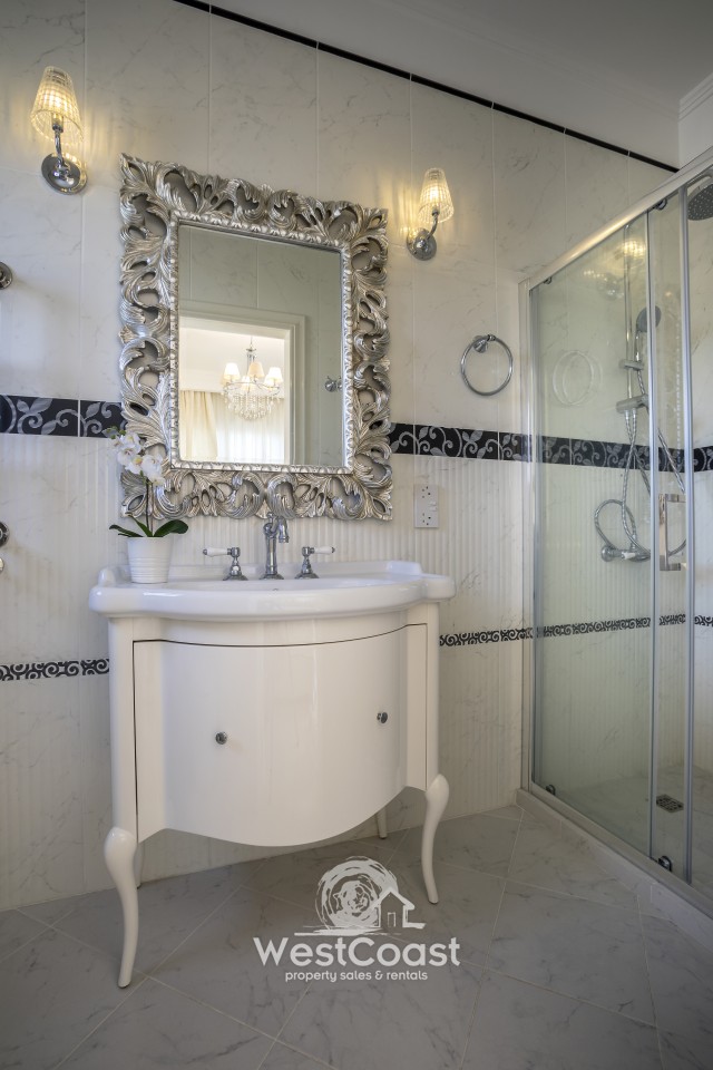 Detached Villa For Sale  in  Argaka