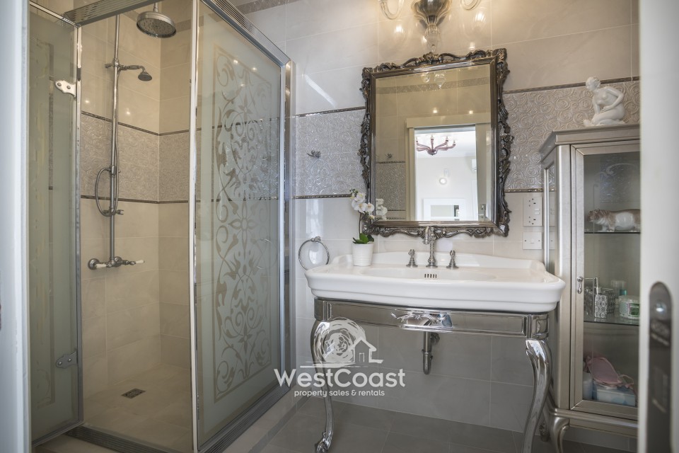 Detached Villa For Sale  in  Argaka