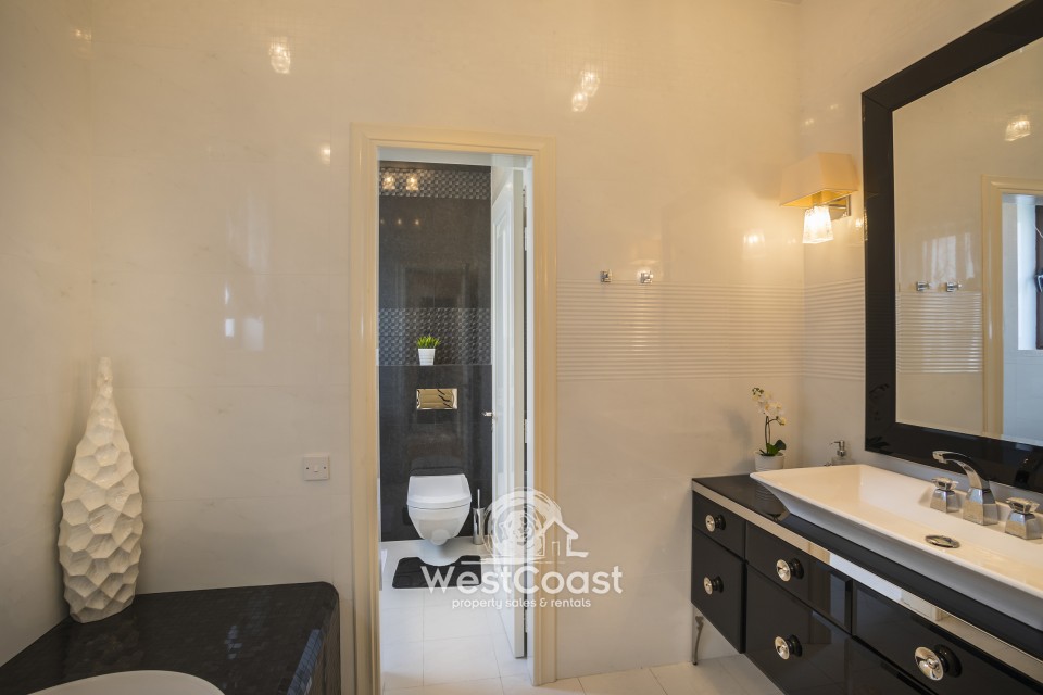 Detached Villa For Sale  in  Argaka