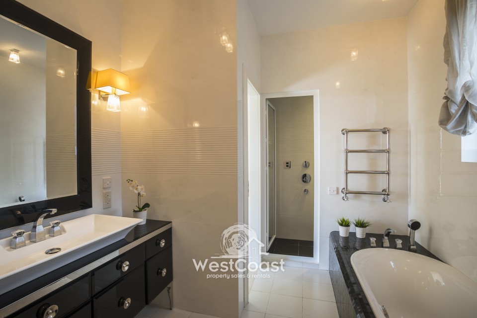 Detached Villa For Sale  in  Argaka