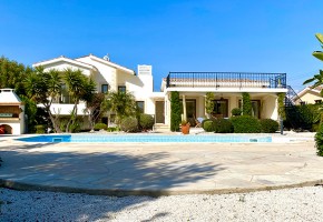 Detached Villa For Sale  in  Secret Valley