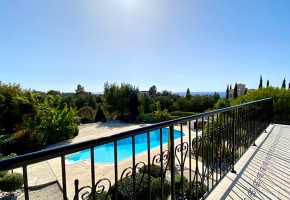 Detached Villa For Sale  in  Secret Valley