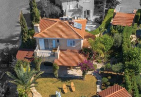 Detached Villa For Sale  in  Argaka
