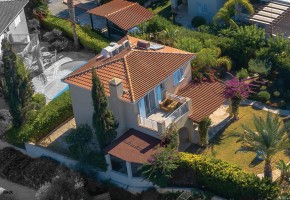 Detached Villa For Sale  in  Argaka
