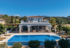 Detached Villa For Sale in Argaka, Paphos - SL21919