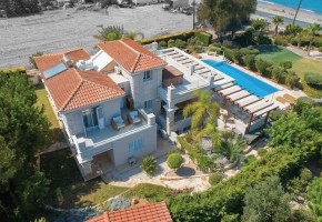 Detached Villa For Sale  in  Argaka
