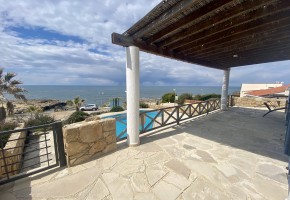 Detached Villa For Sale  in  Chloraka