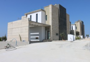 Detached Villa For Sale  in  Peyia