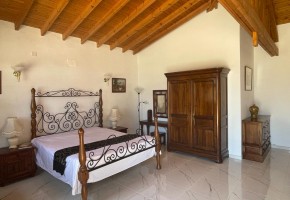 Bungalow For Sale  in  Armou