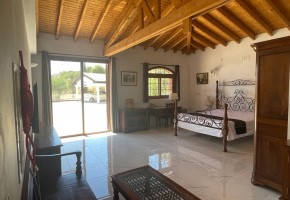 Bungalow For Sale  in  Armou