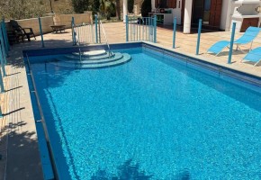 Bungalow For Sale  in  Armou