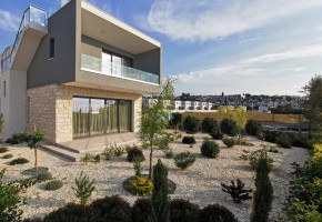 Detached Villa For Sale  in  Chloraka