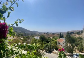 Town House For Sale  in  Marathounda