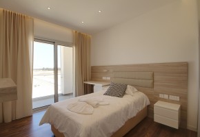 Detached Villa For Sale  in  Yeroskipou