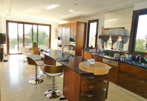 Detached Villa For Sale  in  Sea Caves - St.George