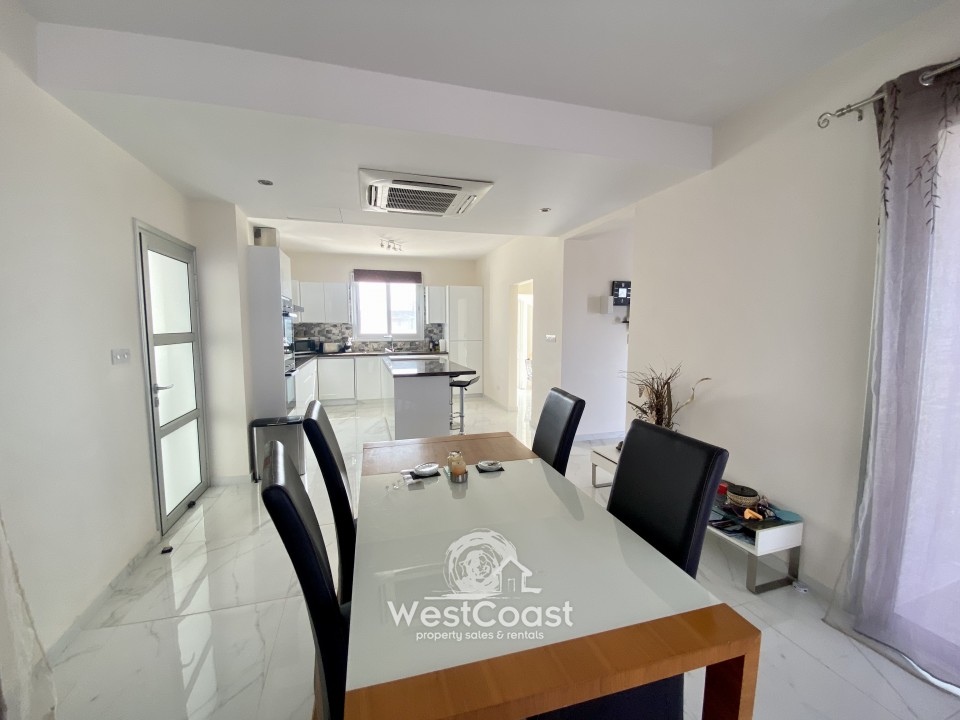 Detached Villa For Sale  in  Anarita