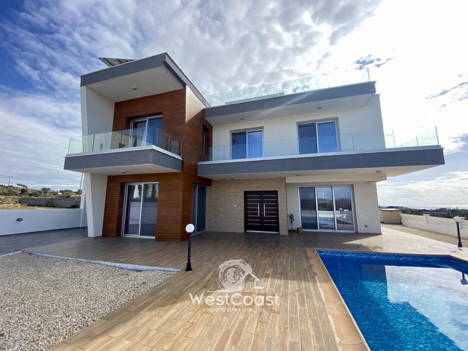 Detached Villa For Sale  in  Anarita