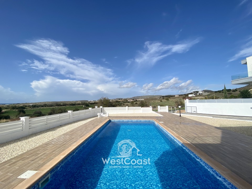 Detached Villa For Sale  in  Anarita