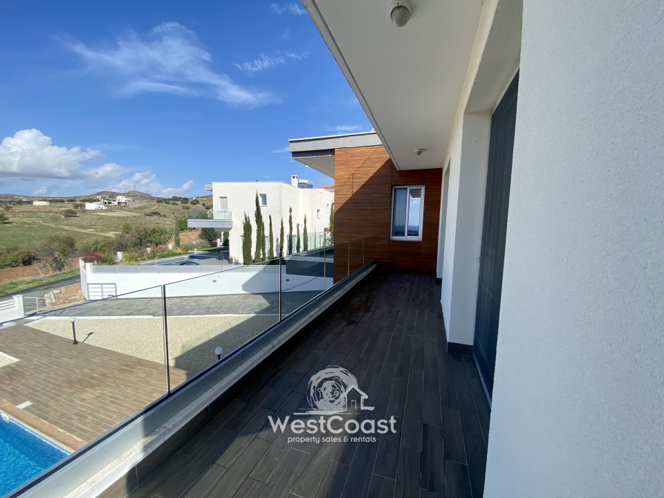 Detached Villa For Sale  in  Anarita