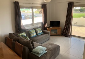 Detached Villa For Rent  in  Kissonerga
