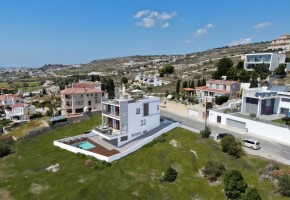 Detached Villa For Sale  in  Yeroskipou