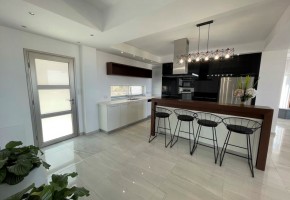 Detached Villa For Sale  in  Yeroskipou