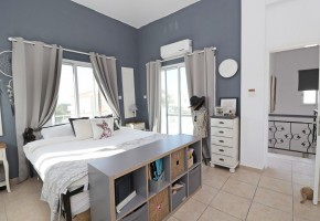 Detached Villa For Sale  in  Peyia