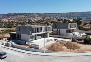 Detached Villa For Sale  in  Peyia