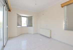 Detached Villa For Sale  in  Tsada