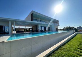 Detached Villa For Sale  in  Sea Caves - St.George