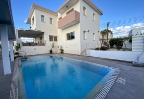Detached Villa For Sale in Emba, Paphos - SL22612