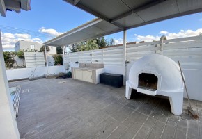 Detached Villa For Sale  in  Emba