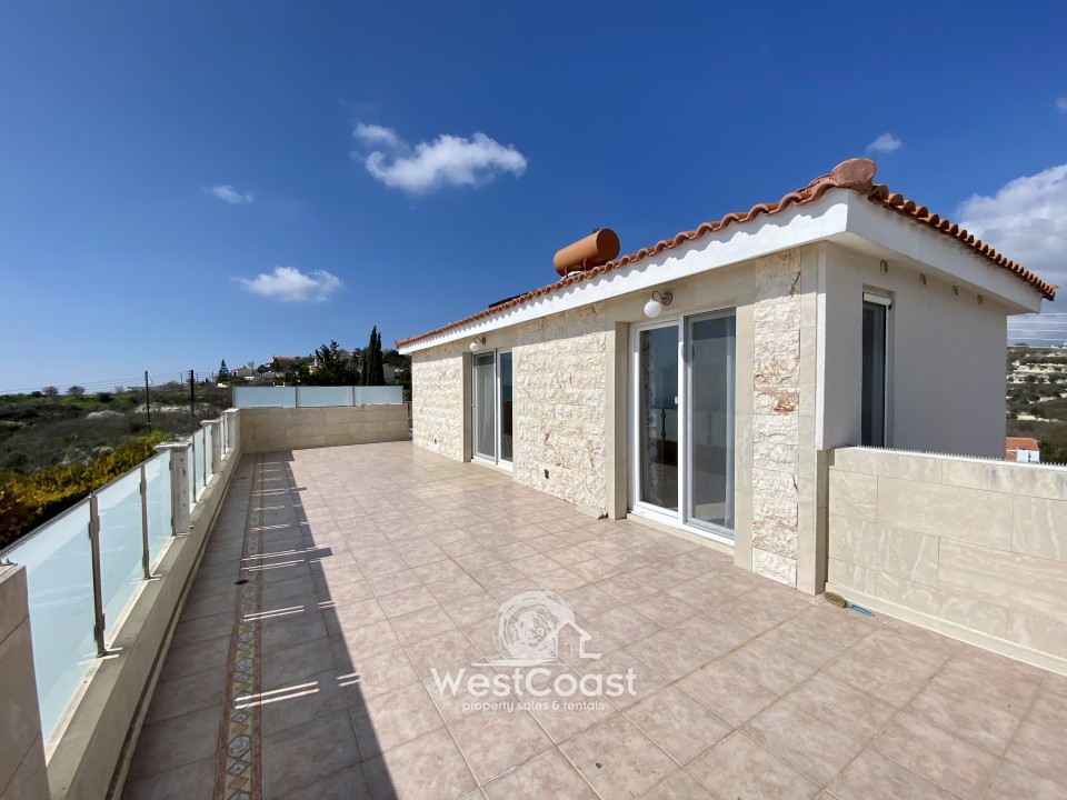 Detached Villa For Sale in Tsada, Paphos SL22635